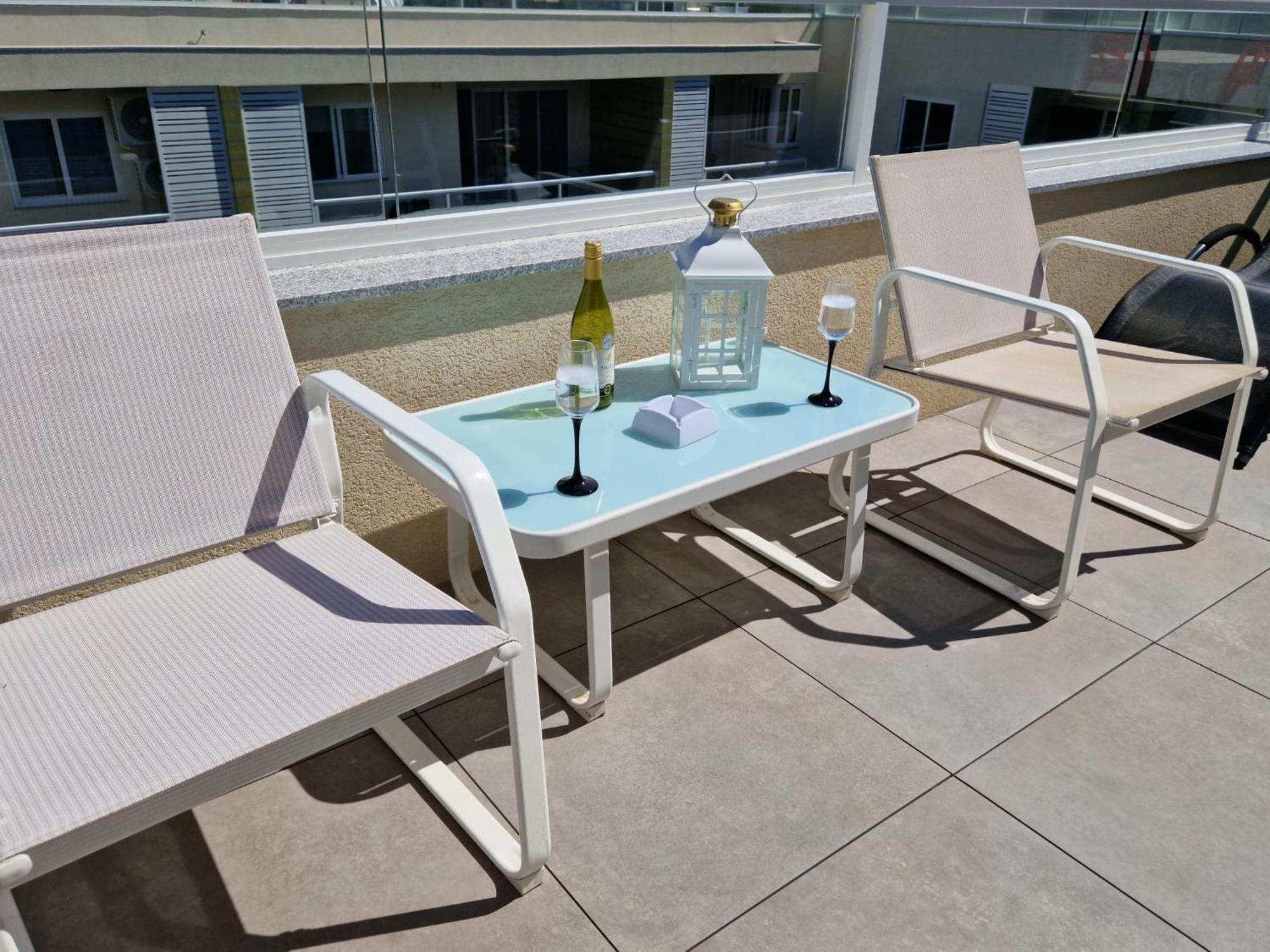 Sea View New Penthouse Terrace & Garage Parking Apartamento St. Paul's Bay Exterior foto