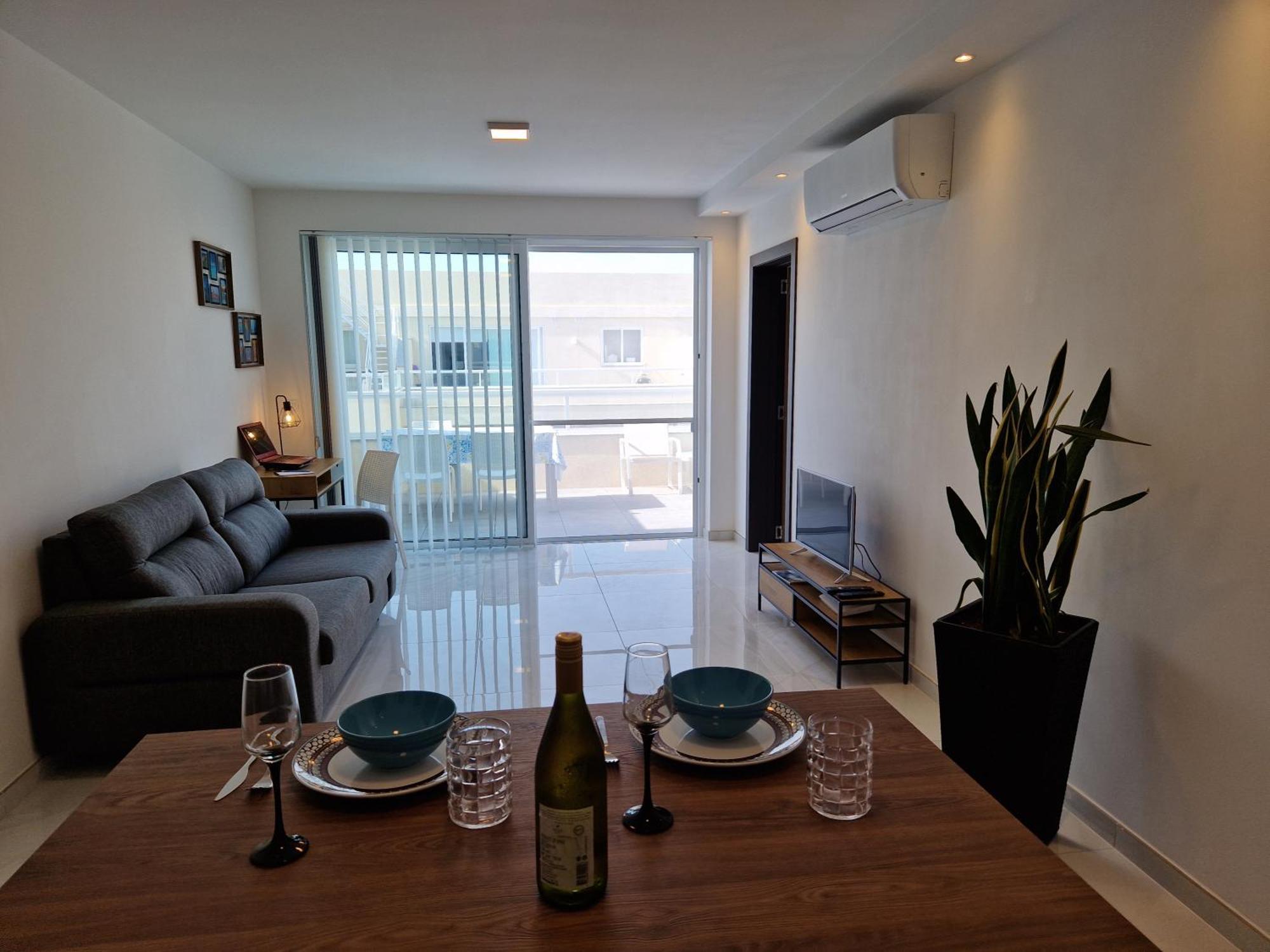Sea View New Penthouse Terrace & Garage Parking Apartamento St. Paul's Bay Exterior foto