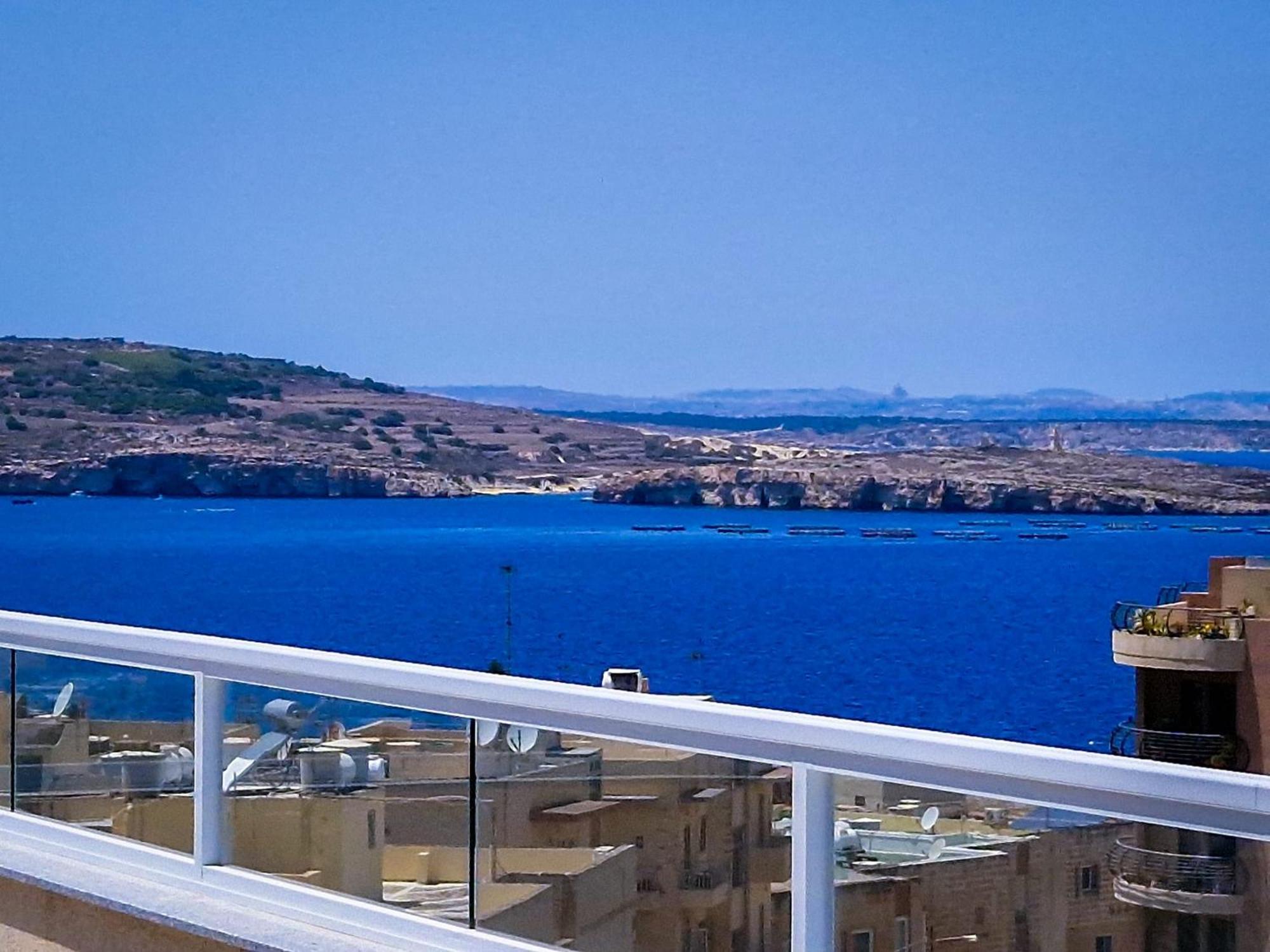 Sea View New Penthouse Terrace & Garage Parking Apartamento St. Paul's Bay Exterior foto